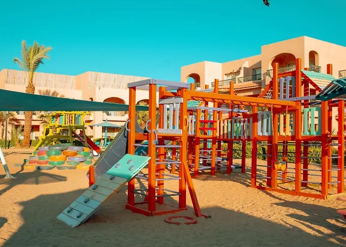 Ali Baba Palace - Families And Couples Only 4*
